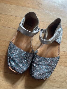 Girls Pons Avarcas Sandals size 3